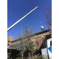 ろ過装置の搬入例